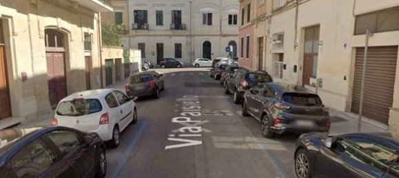 5 bedrooms Apartment in Lecce, Italy No. 12472 11