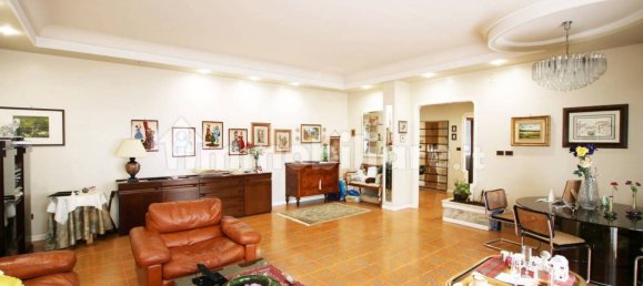Apartamento de 3 dormitorios en Syracuse, Italy No. 250113 19