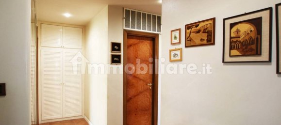 Apartamento de 3 dormitorios en Syracuse, Italy No. 250113 16