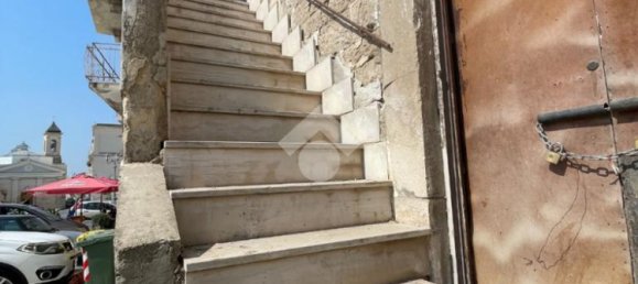 4 Schlafzimmer Haus in Canosa di Puglia, Italy, Nr. 300021 3