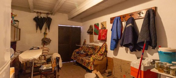 Замки и поместья с 10 комнатами в Порденоне, Италия № 288591 10