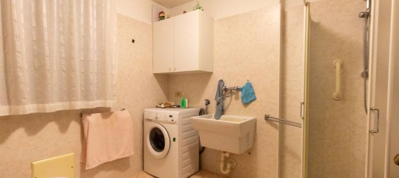 Замки и поместья с 10 комнатами в Порденоне, Италия № 288591 12