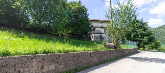 Замки и поместья с 10 комнатами в Порденоне, Италия № 288591 21