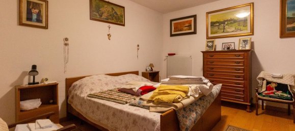 Замки и поместья с 10 комнатами в Порденоне, Италия № 288591 11