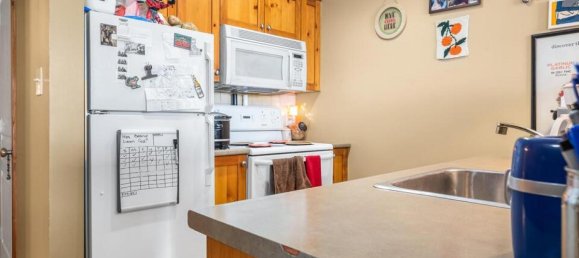 Студия в Британская Колумбия, Канада № 1230 8