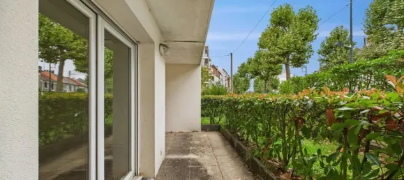 2 bedrooms Apartment in Nantes, France No. 346978 2