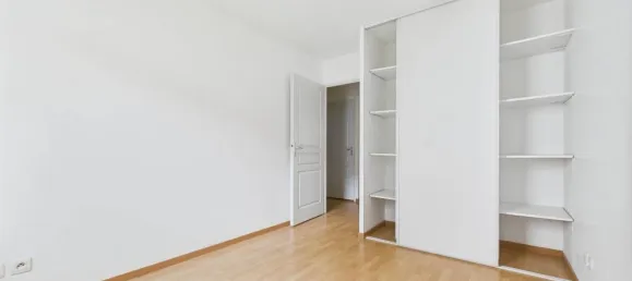 2 bedrooms Apartment in Nantes, France No. 346978 11