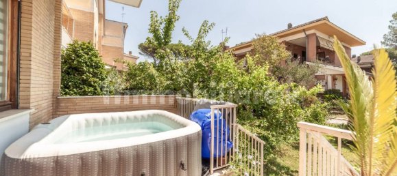 4 Schlafzimmer Haus in Rome, Italy, Nr. 379378 15