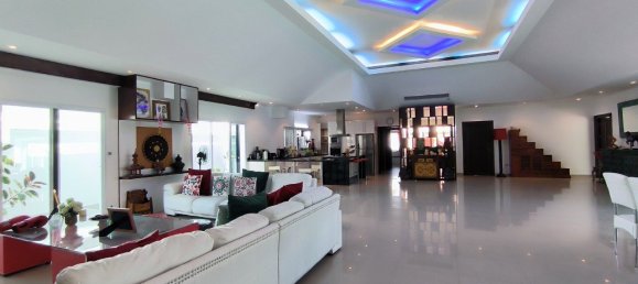 3 bedrooms Cafe / restaurant in Pattaya, Thailand No. 11349 19