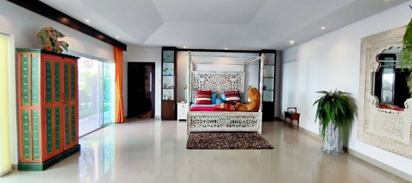 3 bedrooms Cafe / restaurant in Pattaya, Thailand No. 11349 22