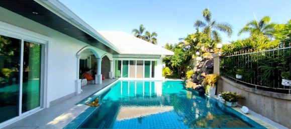 3 bedrooms Cafe / restaurant in Pattaya, Thailand No. 11349 5