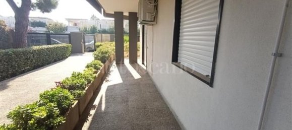 Apartamento de 3 divisões em Bari, Italy N.º 202195 11