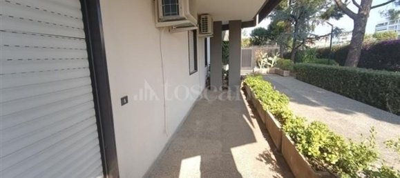 Apartamento de 3 divisões em Bari, Italy N.º 202195 12