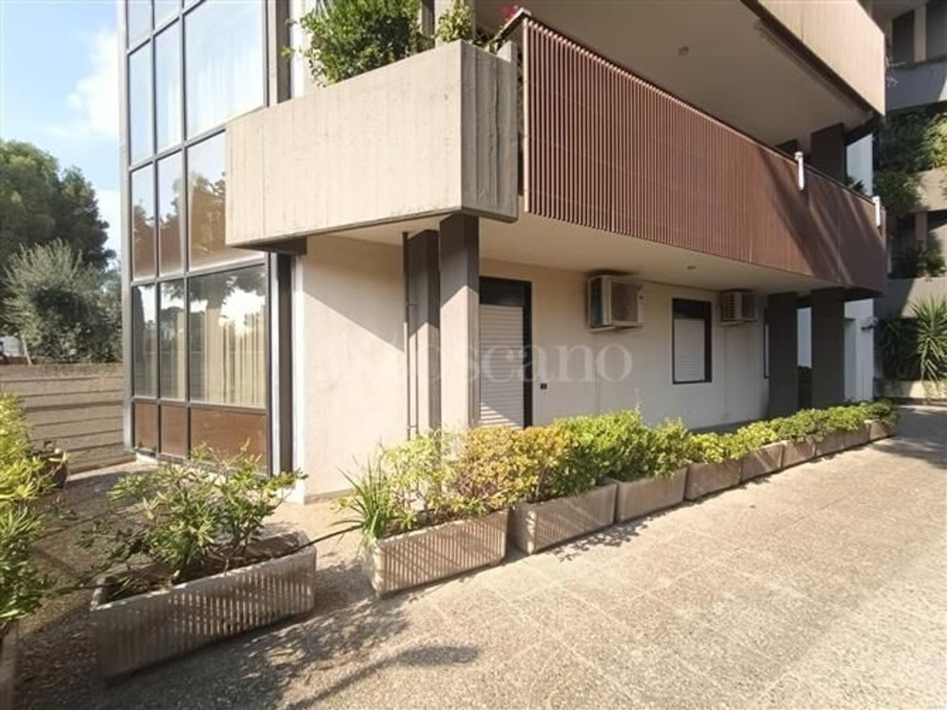 Apartamento de 3 divisões em Bari, Italy N.º 202195