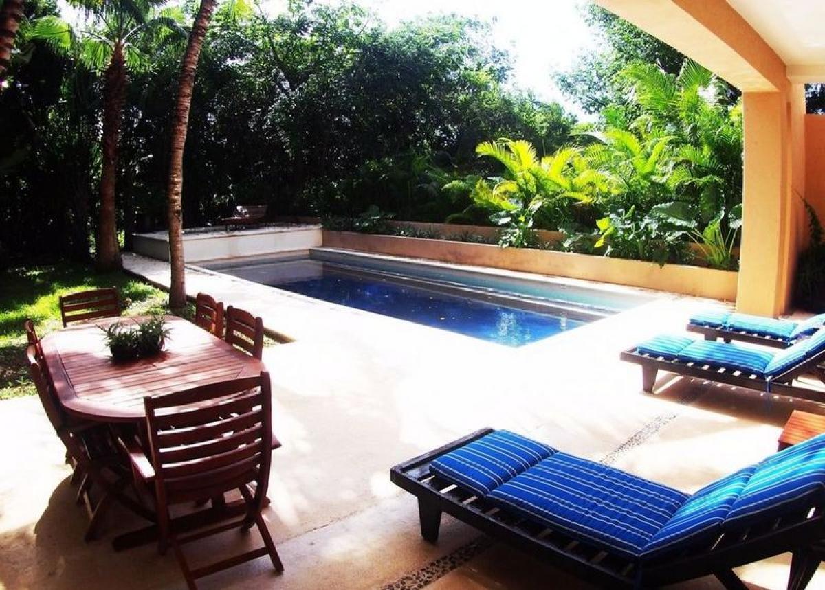 4 bedrooms House in Solidaridad, Mexico No. 166638