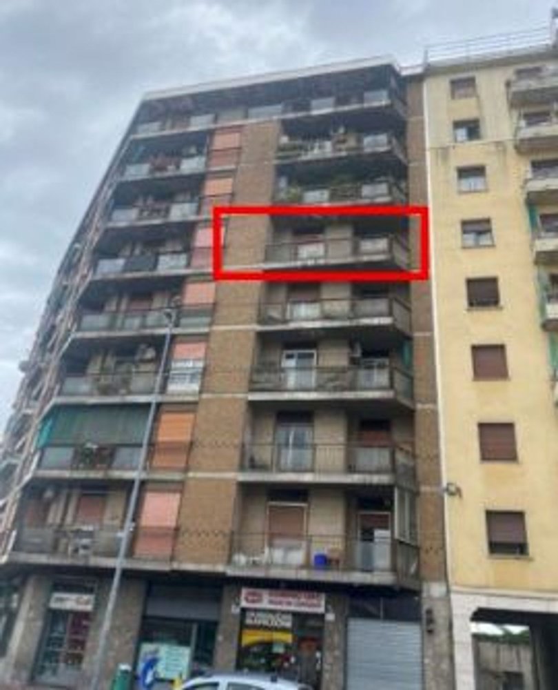 3غرفة شقة في Baranzate, Italy رقم 99974