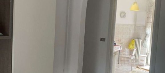 3غرفة شقة في Baranzate, Italy رقم 99974 25