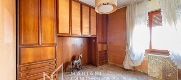 4-salle Appartement à Castellanza, Italy No. 27808 36