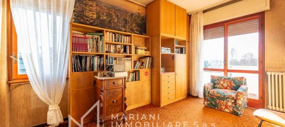 4-salle Appartement à Castellanza, Italy No. 27808 55
