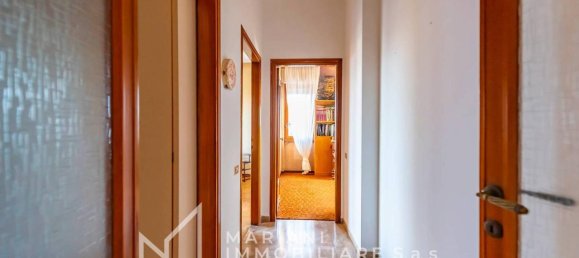 4-salle Appartement à Castellanza, Italy No. 27808 31