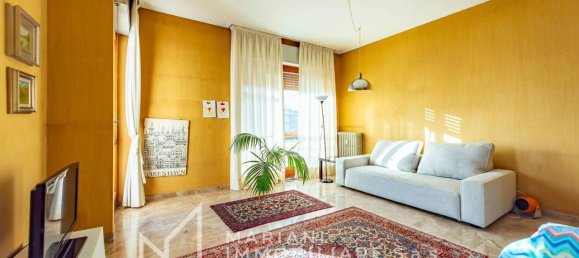 4-salle Appartement à Castellanza, Italy No. 27808 20