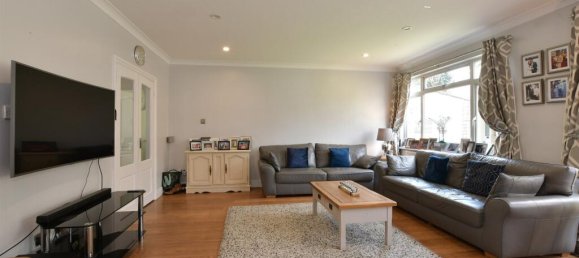 4 Schlafzimmer Haus in Chingford, United Kingdom, Nr. 3932 21