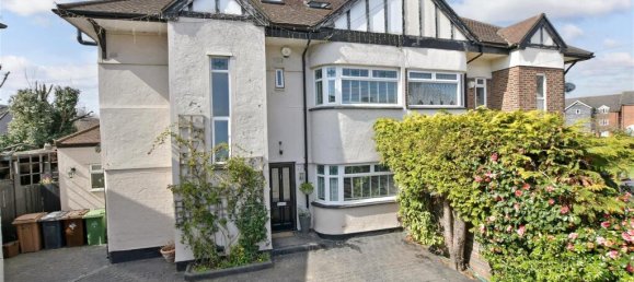 4 Schlafzimmer Haus in Chingford, United Kingdom, Nr. 3932 8