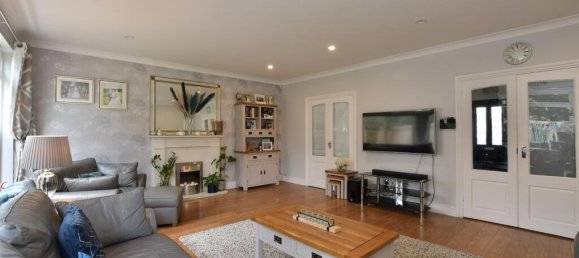 4 Schlafzimmer Haus in Chingford, United Kingdom, Nr. 3932 2