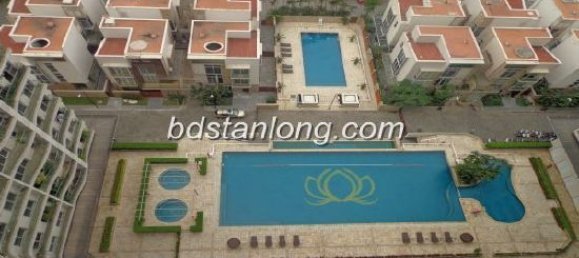 Apartamento de 2 dormitorios en Tay Ho, Vietnam No. 7045 9