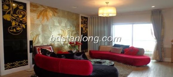 Apartamento de 2 dormitorios en Tay Ho, Vietnam No. 7045 3