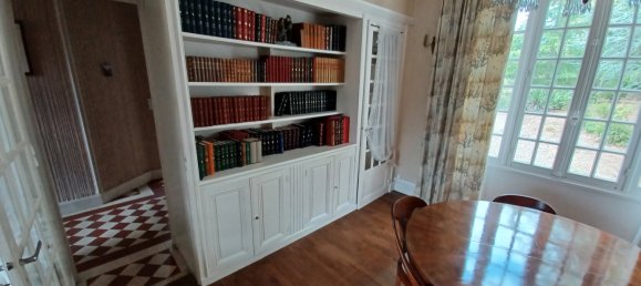 Casa de 6 dormitorios en Centre-Val de Loire, France No. 300459 8