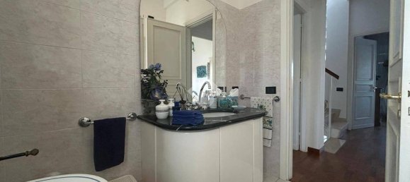 4 Schlafzimmer Villa in Anzio, Italy, Nr. 155551 30