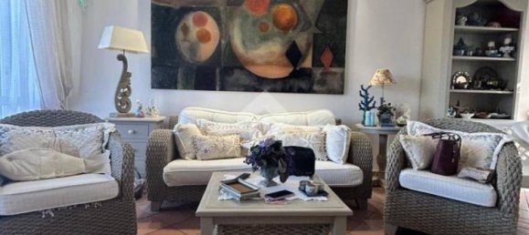 4 Schlafzimmer Villa in Anzio, Italy, Nr. 155551 7