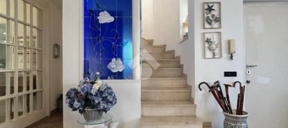 4 Schlafzimmer Villa in Anzio, Italy, Nr. 155551 18