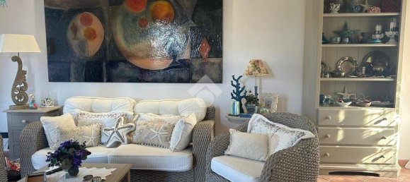 4 Schlafzimmer Villa in Anzio, Italy, Nr. 155551 8