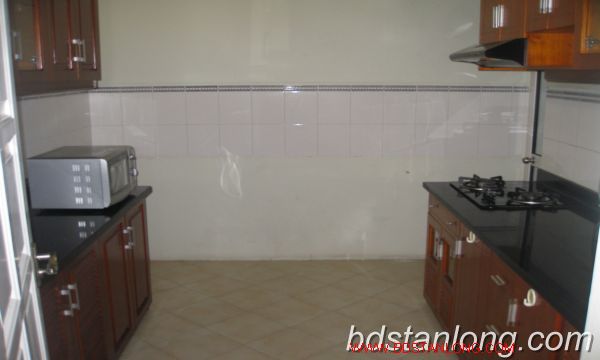 3 bedrooms Apartment in Tay Ho, Vietnam No. 7059
