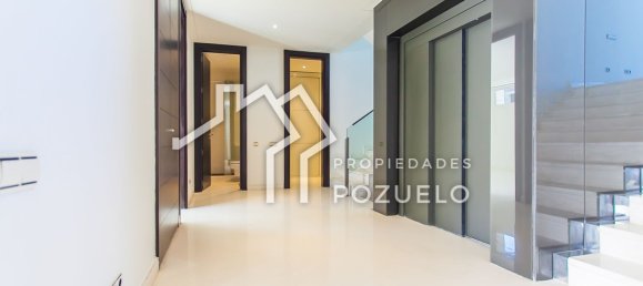 6 bedrooms House in Pozuelo de Alarcon, Spain No. 19725 11