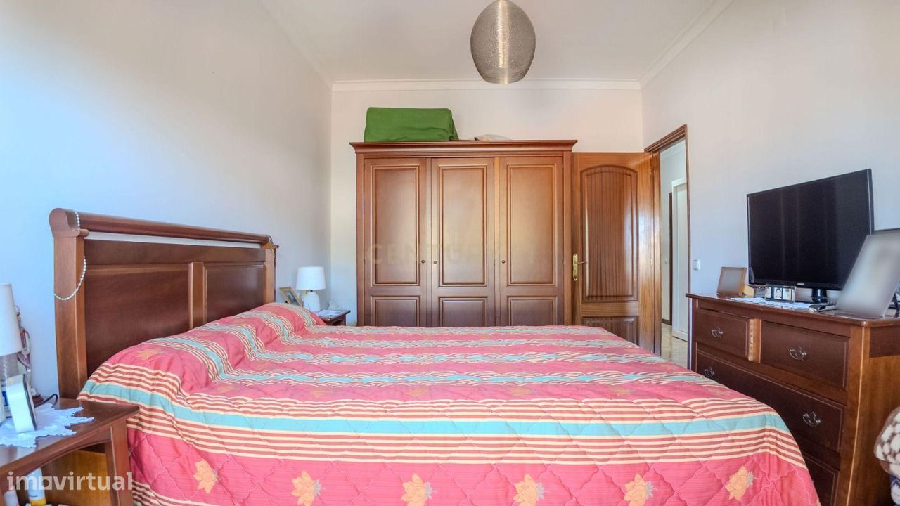 Apartamento de 2 dormitorios en Gondomar, Portugal No. 298034