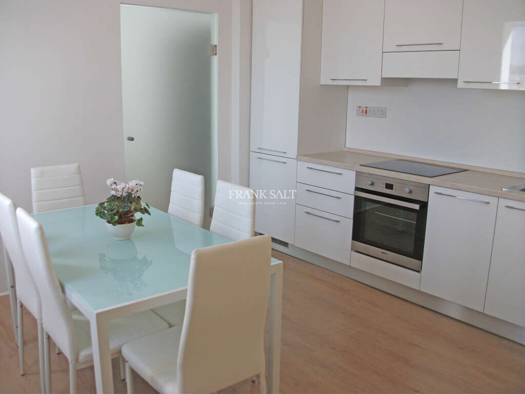 1 bedroom Penthouse in Swieqi, Malta No. 3166