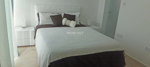 1 bedroom Penthouse in Swieqi, Malta No. 3166 5