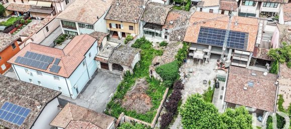 5 bedrooms House in Calcinato, Italy No. 7878 4