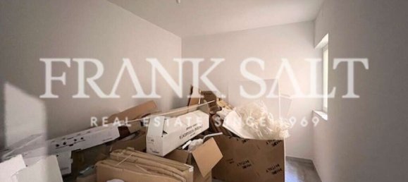 3 bedrooms Apartment in Sannat, Malta No. 951 9