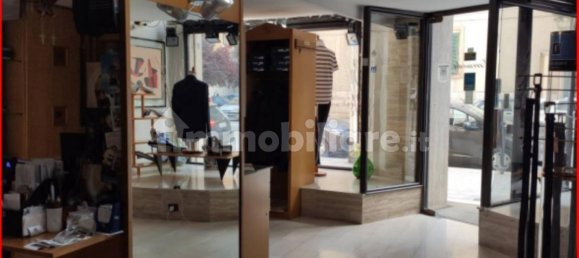 Imóvel comercial de 1 divisão em Foggia, Italy N.º 293807 7