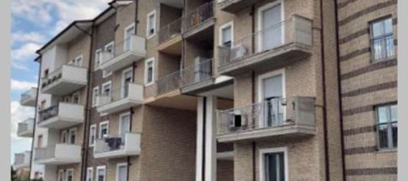 3 bedrooms Apartment in Macerata, Italy No. 315295 21