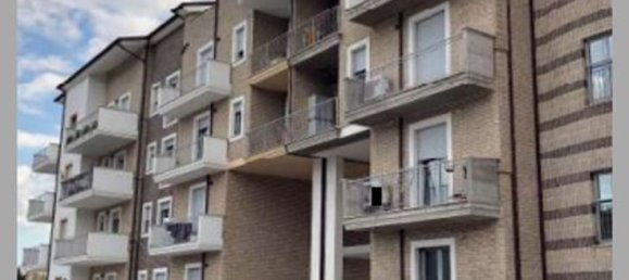 3 bedrooms Apartment in Macerata, Italy No. 315295 36