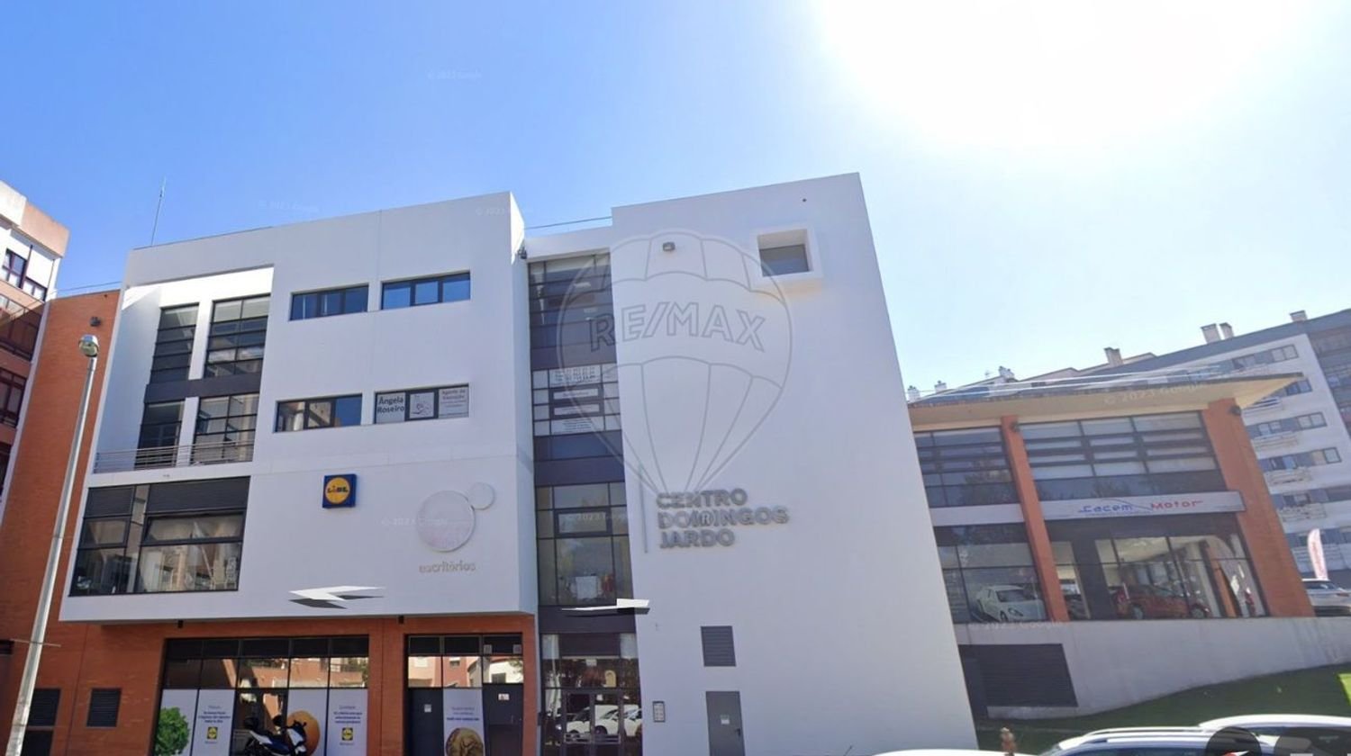 187m² Building in Sintra, Portugal No. 87246