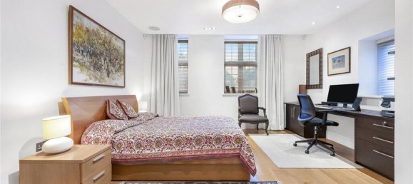 5 bedrooms House in London, United Kingdom No. 5335 60