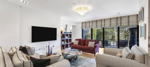 5 bedrooms House in London, United Kingdom No. 5335 65