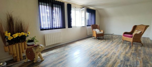 3 Schlafzimmer Villa in Crepy-en-Valois, France, Nr. 94077 8