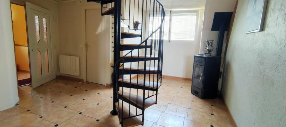 3 Schlafzimmer Villa in Crepy-en-Valois, France, Nr. 94077 6